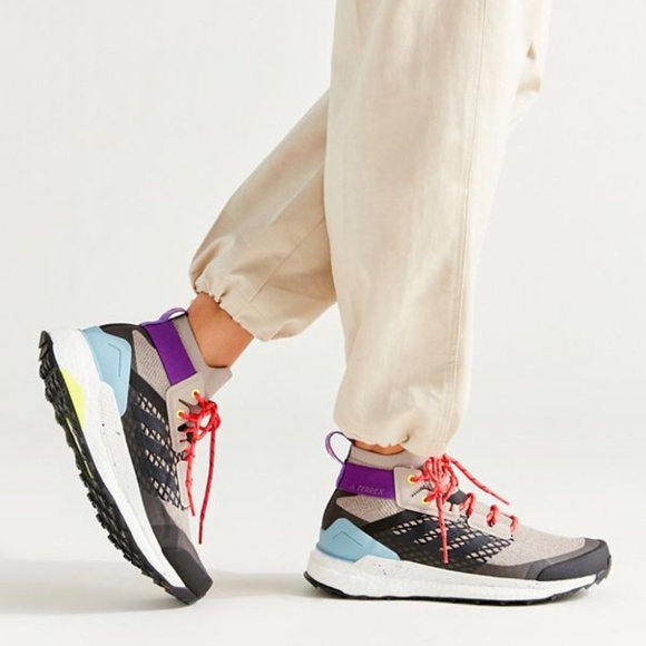 adidas outdoor terrex free hiker boot